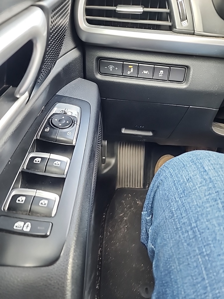 2020 Kia Telluride S photo 15