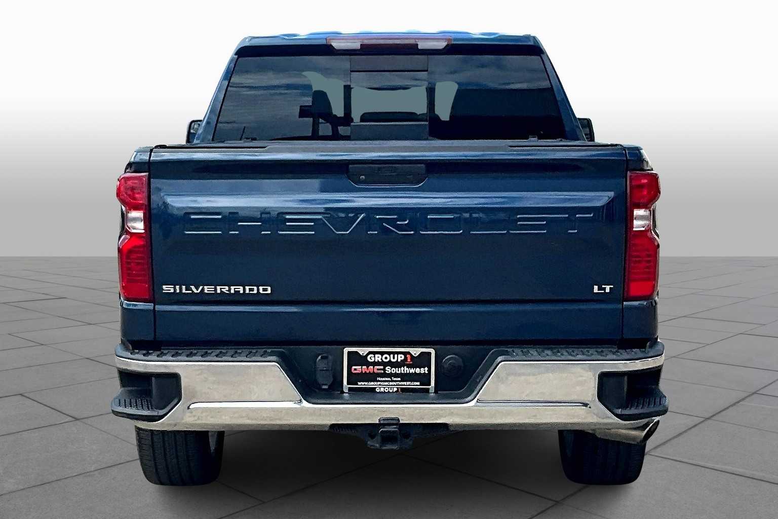 2020 Chevrolet Silverado 1500 LT photo 4