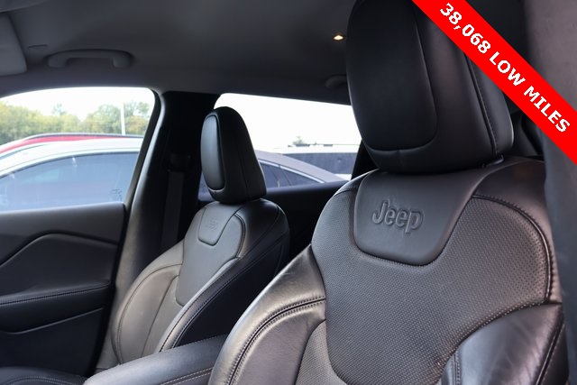 2020 Jeep Cherokee Limited photo 9