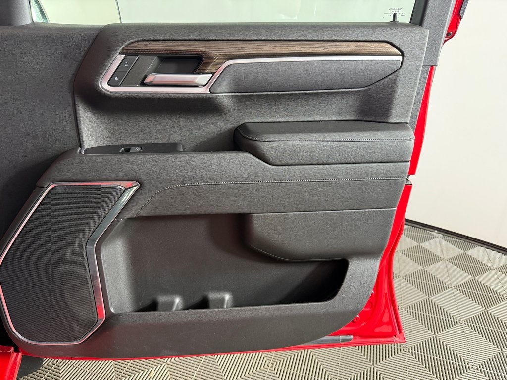2022 Chevrolet Silverado 1500 LT photo 18