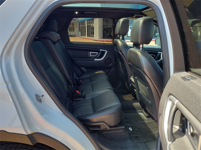 2019 Land Rover Discovery Sport HSE photo 15