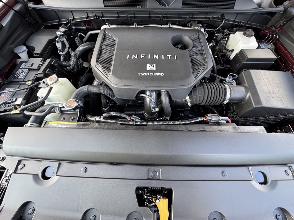 2026 Infiniti QX80 Luxe photo 24