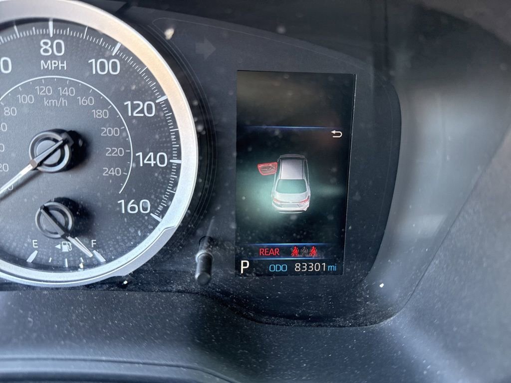 2020 Toyota Corolla LE photo 11