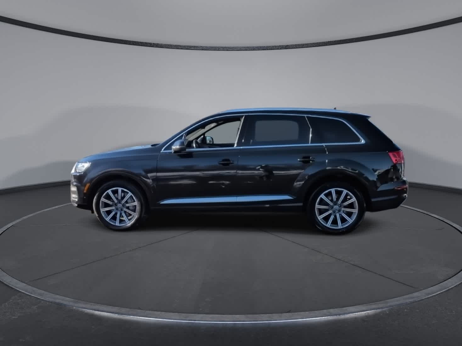 2019 Audi Q7 Premium Plus photo 2