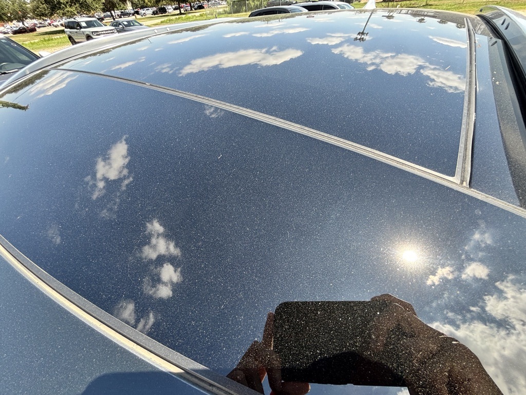 2019 Infiniti QX50 Luxe photo 2