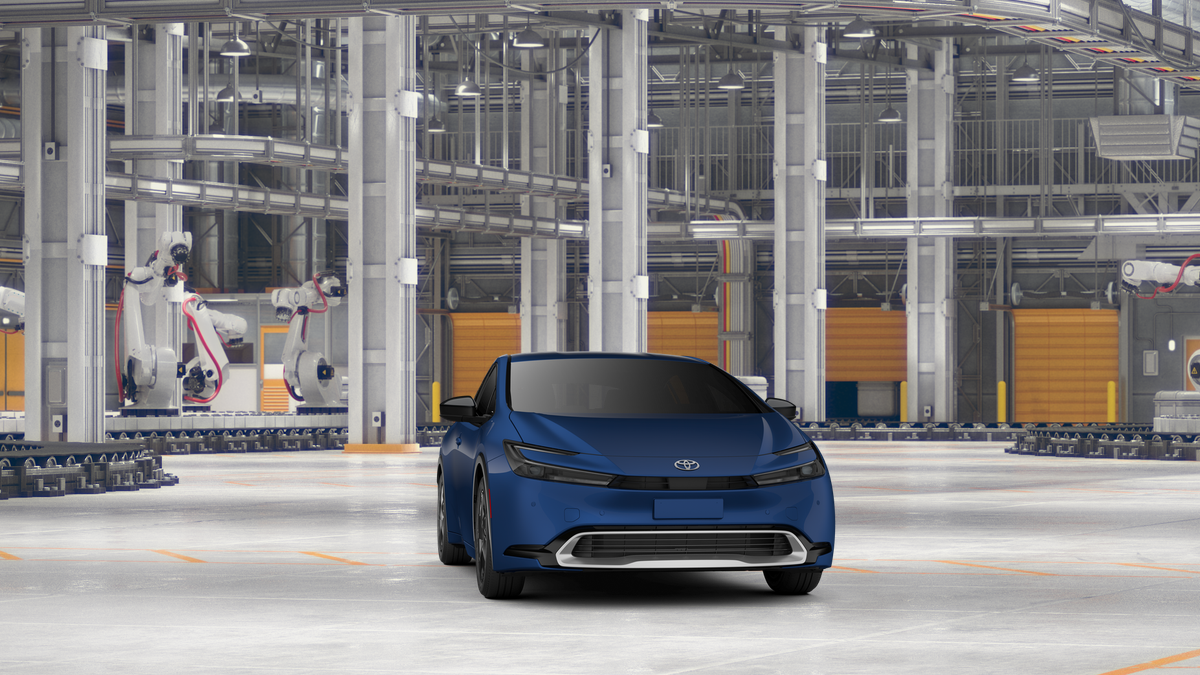 2026 Toyota Prius Plug-in Hybrid SE photo 13