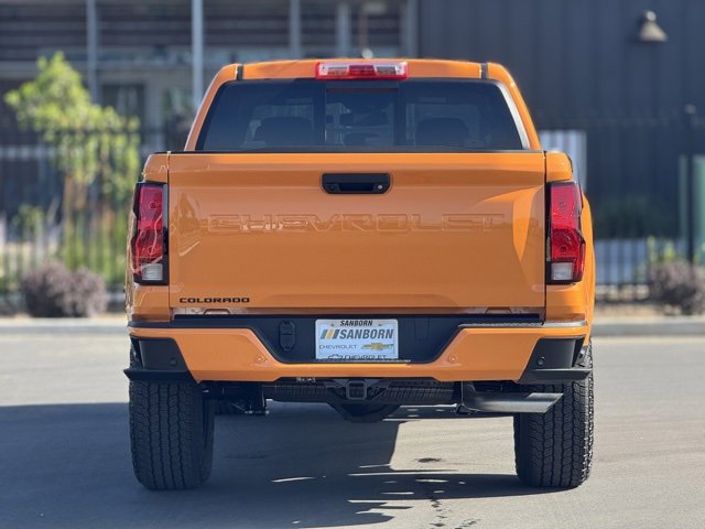2025 Chevrolet Colorado Work Truck LT photo 4