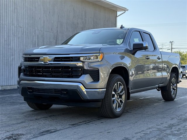 2026 Chevrolet Silverado 1500 LT photo 10