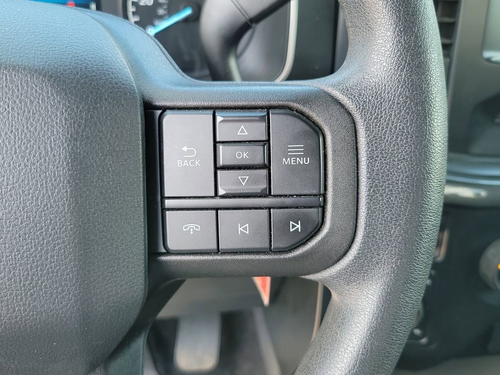 2022 Ford F-150 XL photo 17