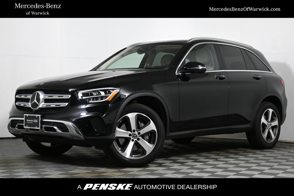 2022 Mercedes-Benz GLC GLC300's photo