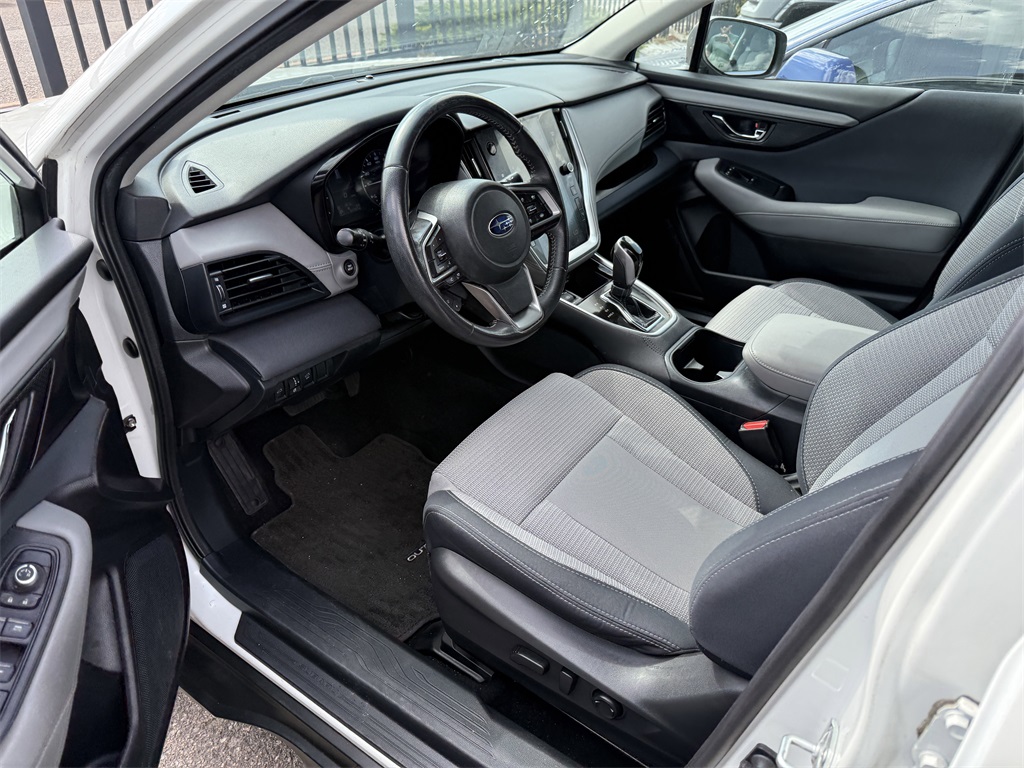 2022 Subaru Outback Premium photo 2