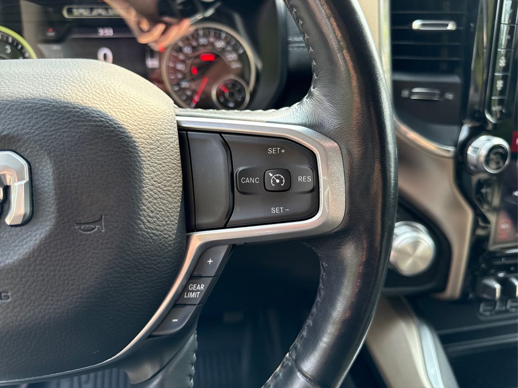 2020 Ram 1500 Laramie photo 27
