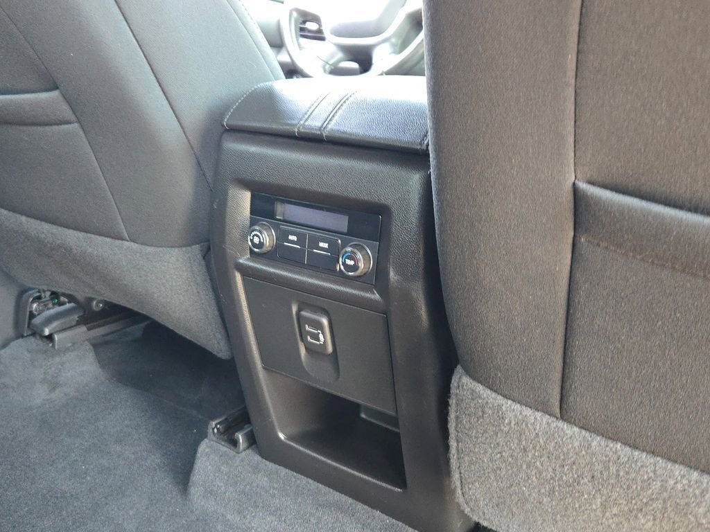 2022 Chevrolet Traverse Cloth photo 8