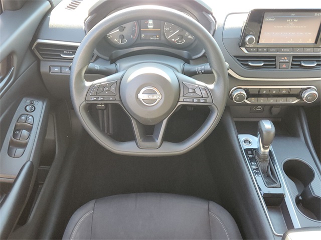 2024 Nissan Altima 2.5 S photo 11