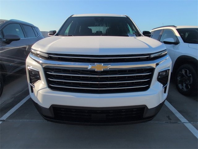 2026 Chevrolet Traverse photo 3