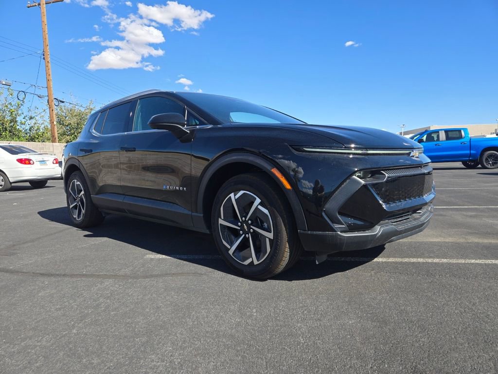 2026 Chevrolet Equinox EV 2LT's photo