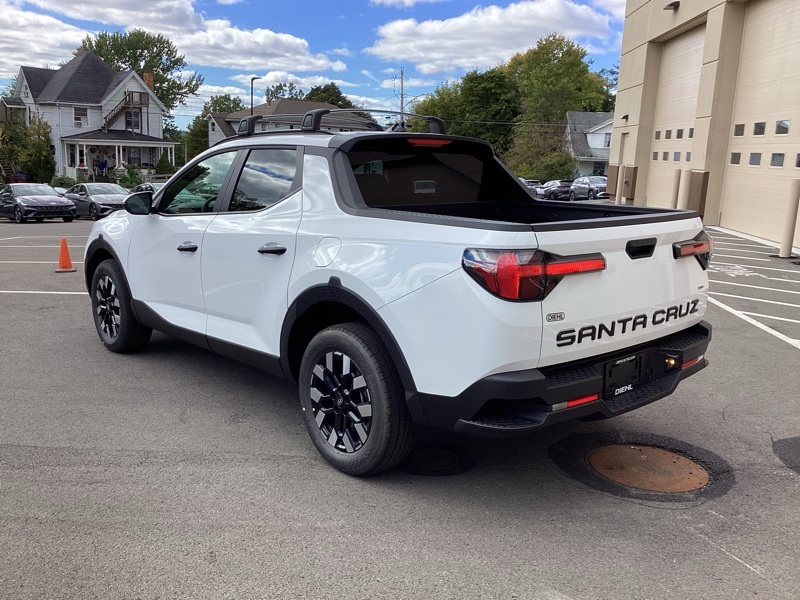 2026 Hyundai Santa Cruz SEL photo 4