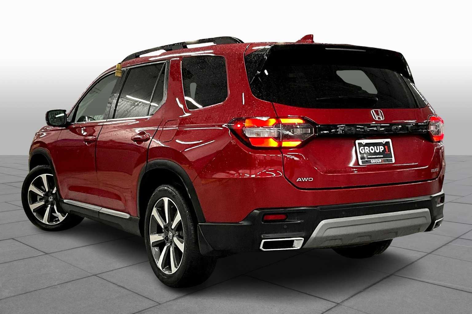 2023 Honda Pilot Elite photo 11