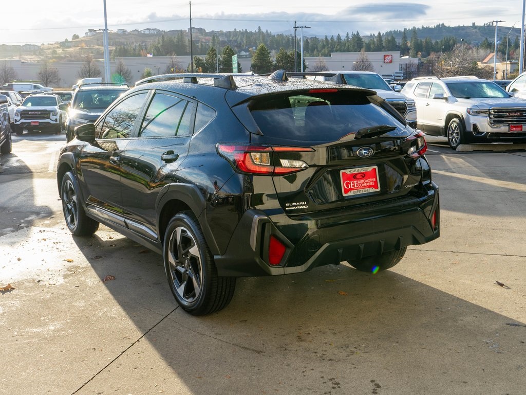 2025 Subaru Crosstrek Limited photo 2