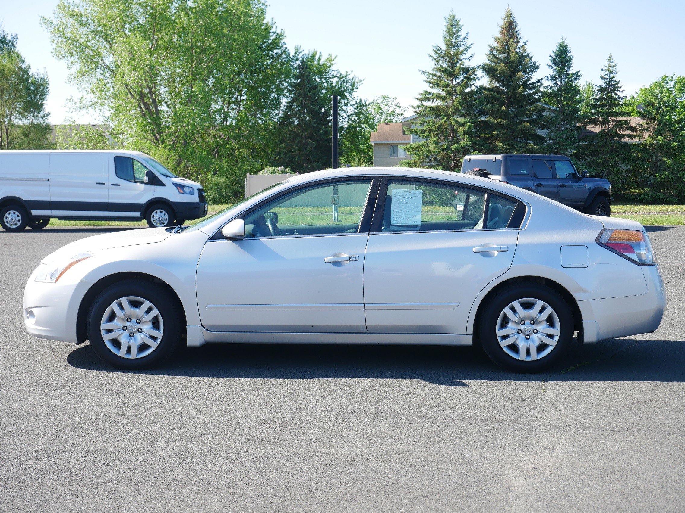 Used 2010 Nissan Altima S with VIN 1N4AL2APXAC137665 for sale in Hastings, Minnesota