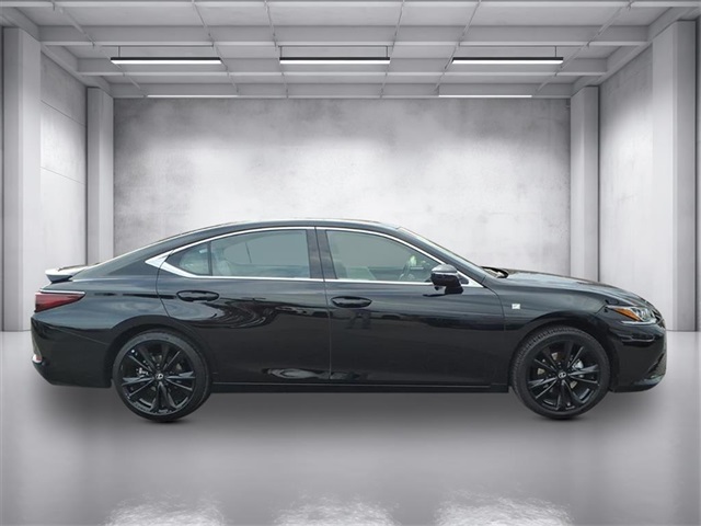 2023 Lexus ES 350 F SPORT photo 2