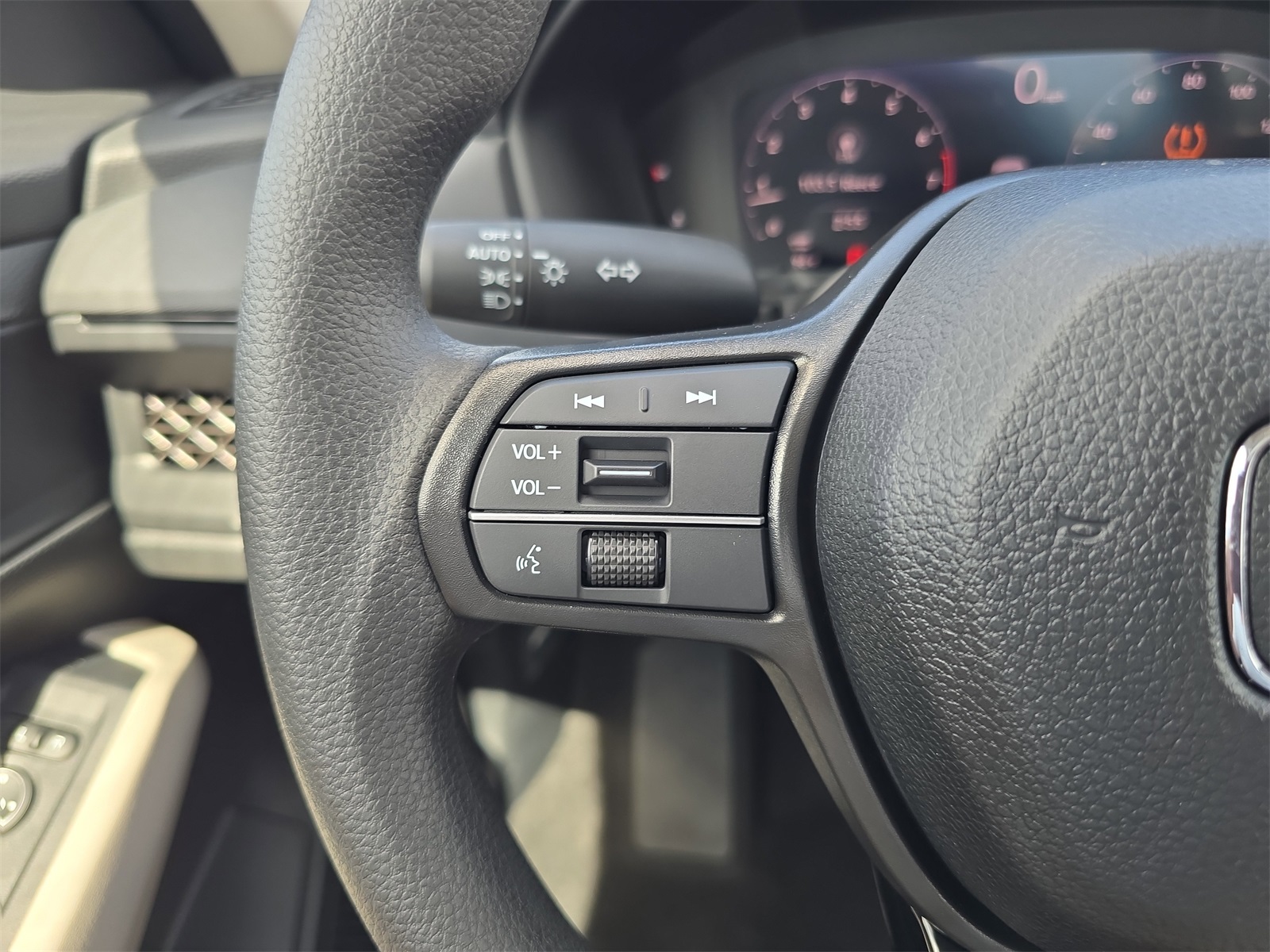 2025 Honda Accord 1.5T LX photo 21
