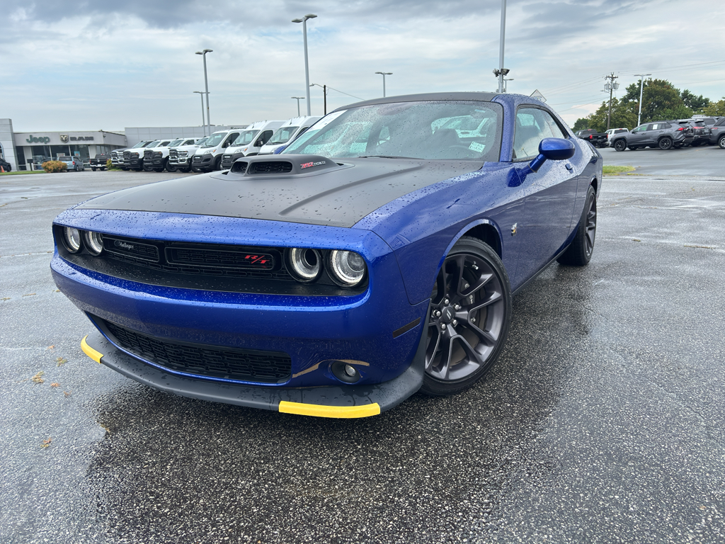 2020 Dodge Challenger R/T Scat Pack photo 2