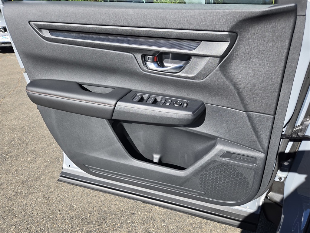 2026 Honda CR-V Hybrid photo 17