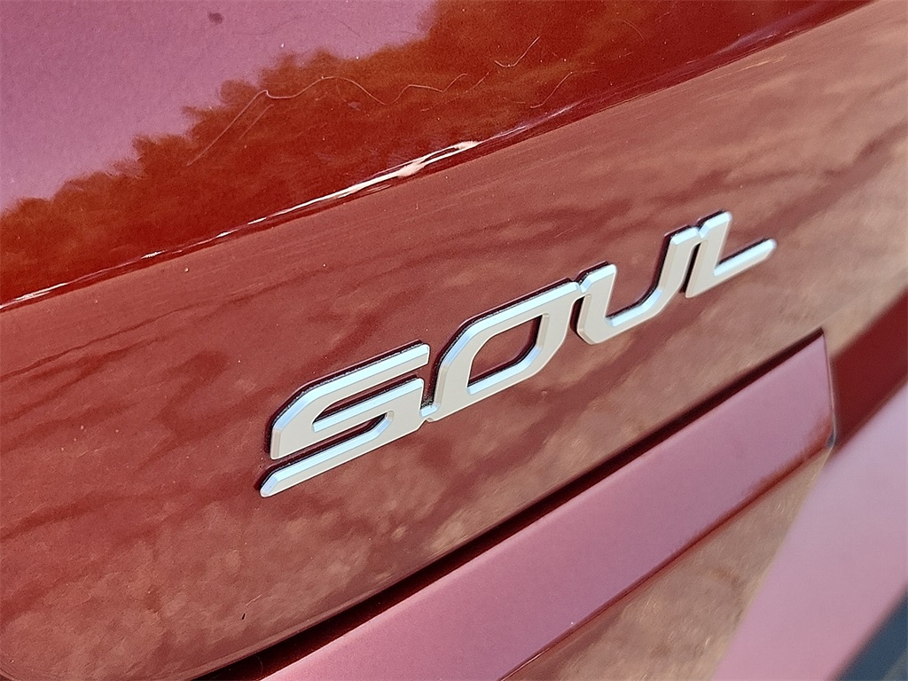 2024 Kia Soul S photo 27