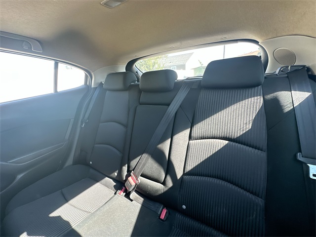 2015 Mazda Mazda3 Touring photo 42