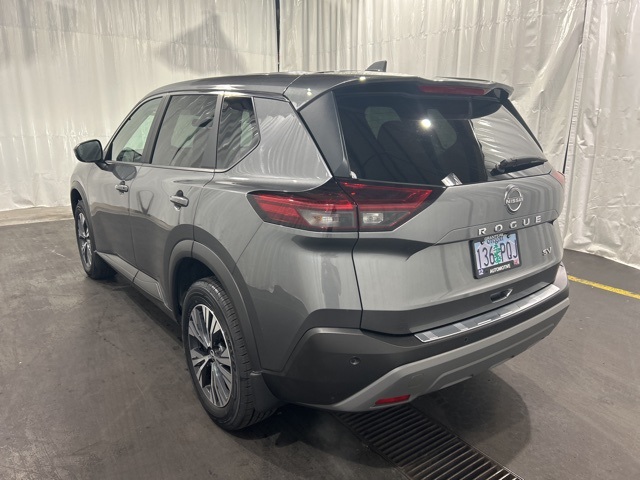 2023 Nissan Rogue SV photo 4