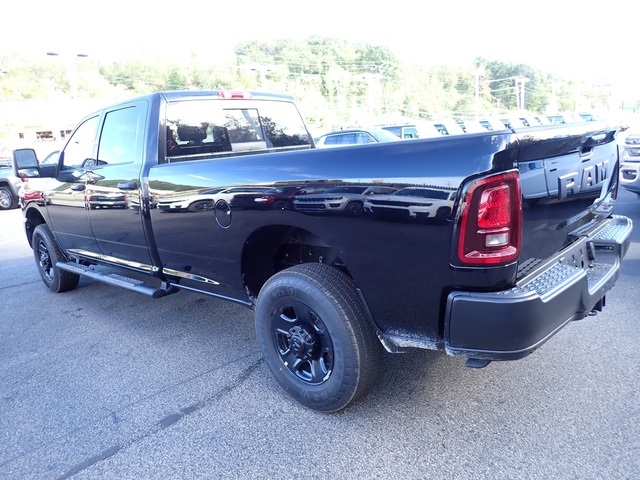 2026 Ram 3500 Tradesman photo 2