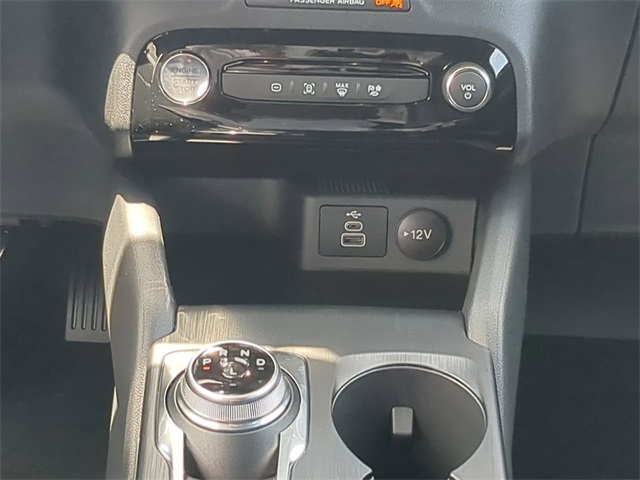 2025 Ford Escape ST-Line photo 15