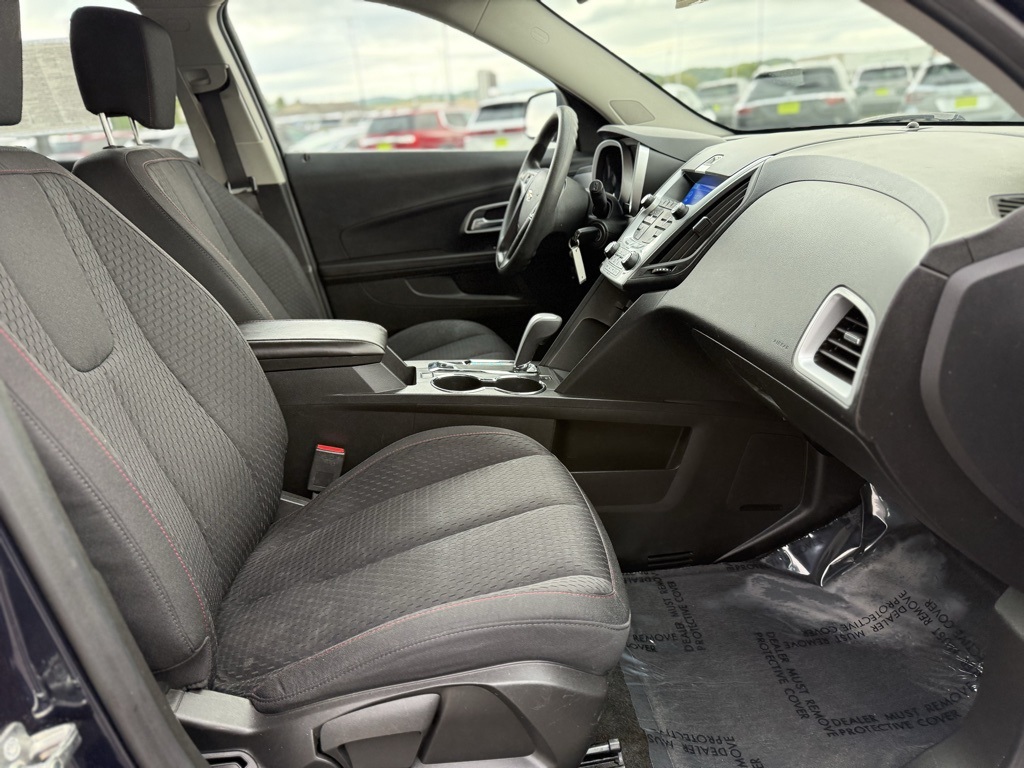 2015 Chevrolet Equinox LS photo 11