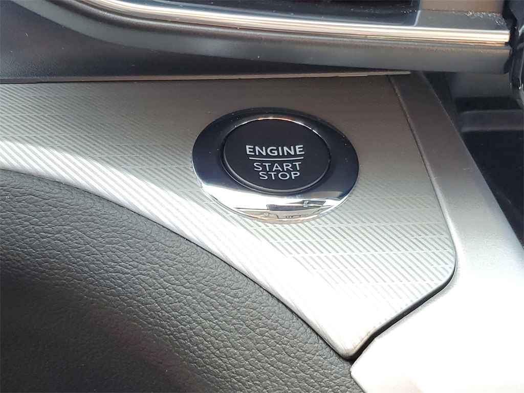 2022 Ford Explorer XLT photo 10