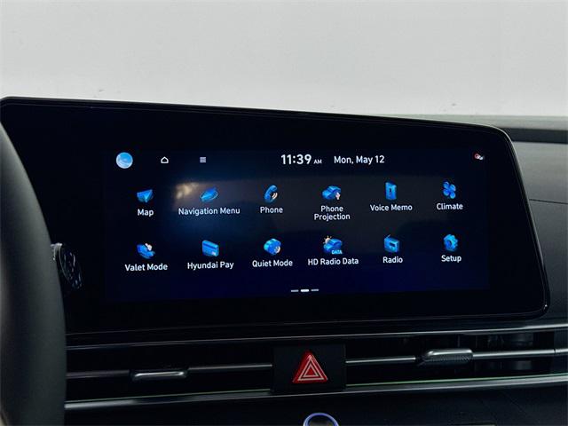 2025 Hyundai Elantra SEL Convenience photo 20