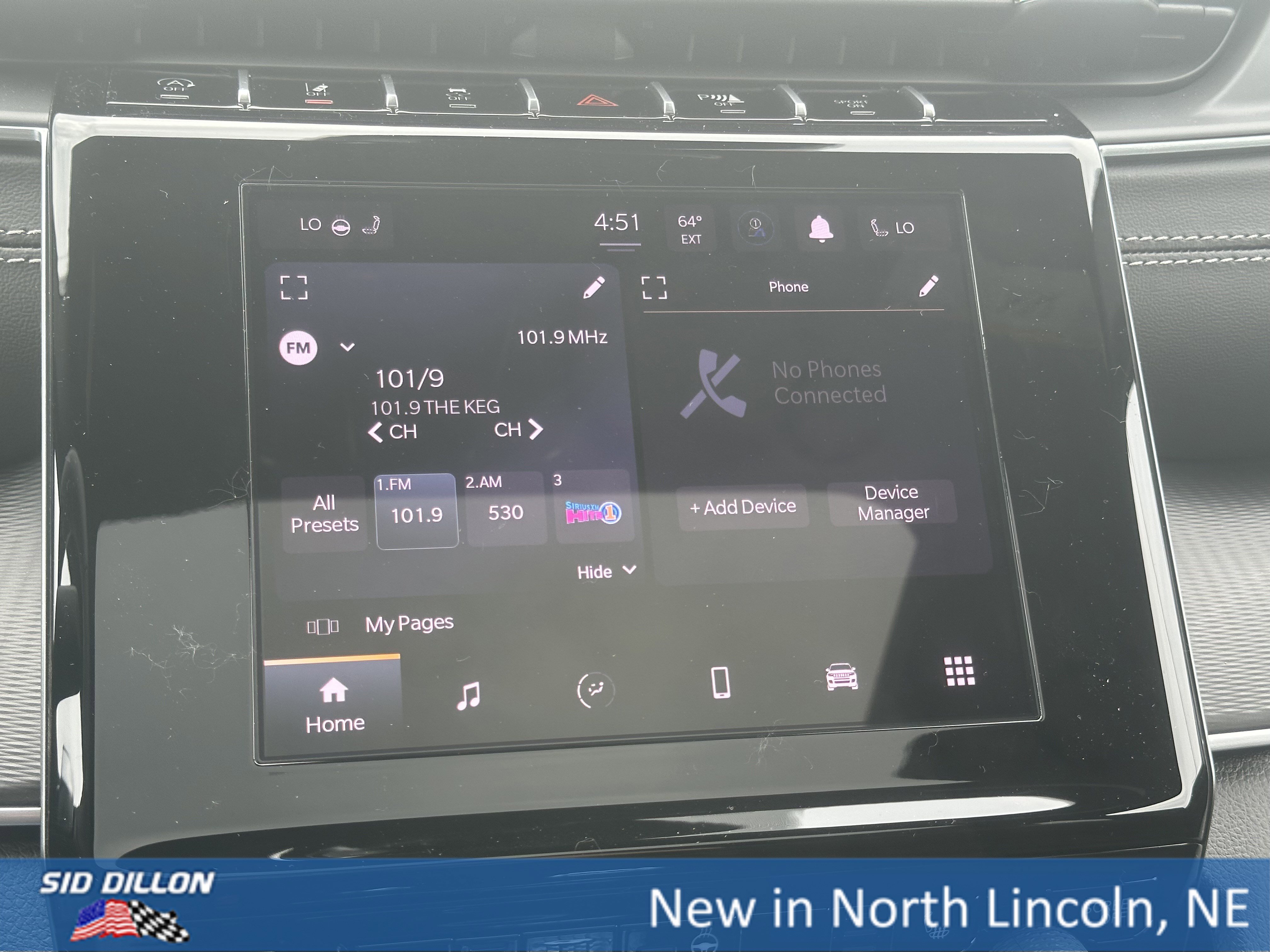 2025 Jeep Grand Cherokee Altitude photo 6