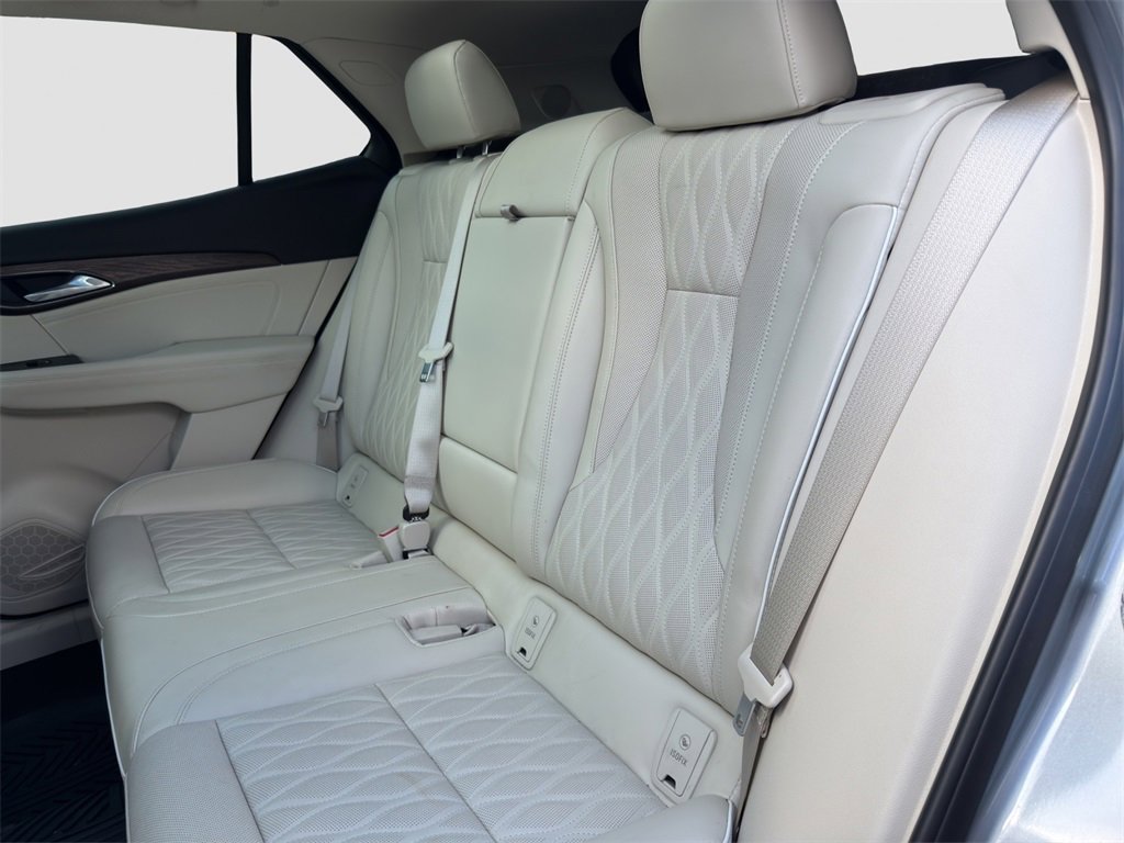 2023 Buick Envision Avenir photo 12