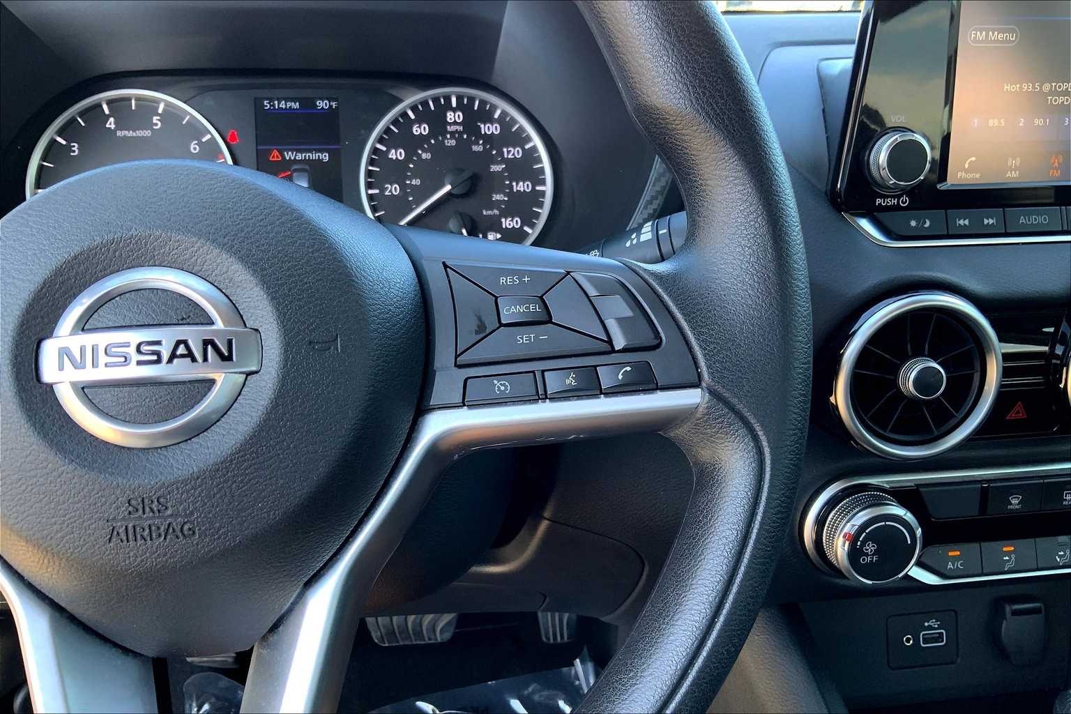 2023 Nissan Sentra S photo 21