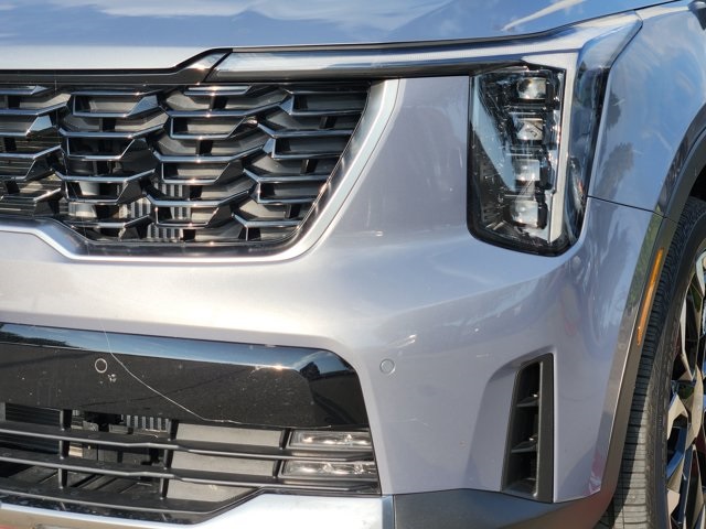 2025 Kia Sorento SX photo 4