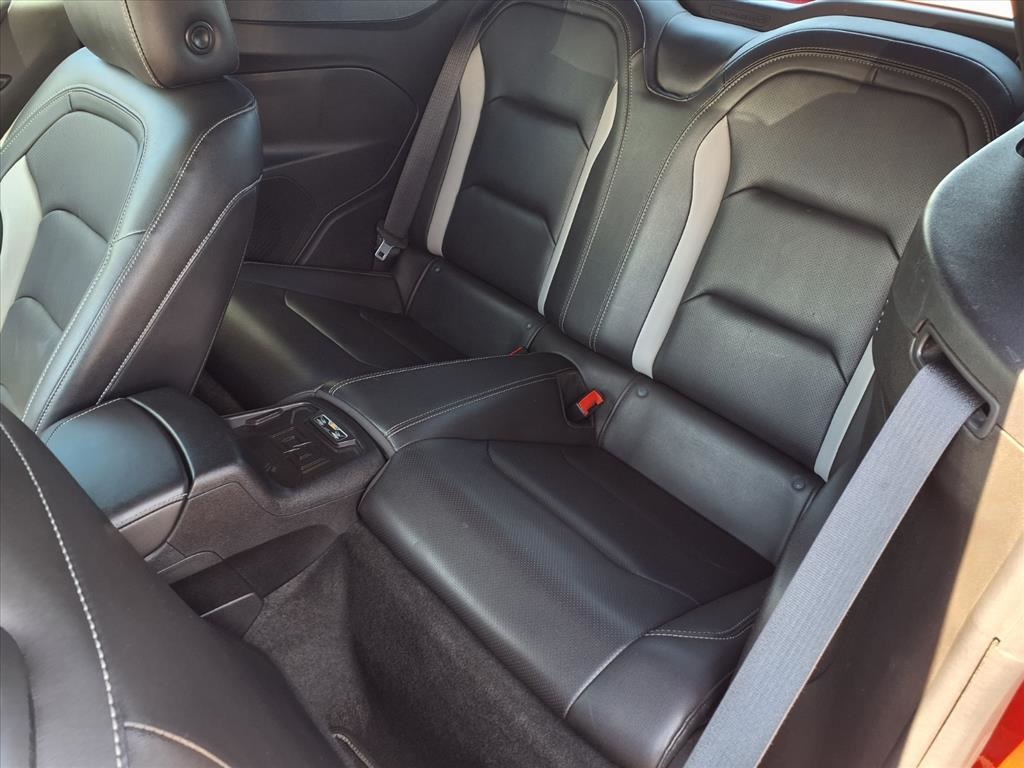2018 Chevrolet Camaro 2LT photo 6