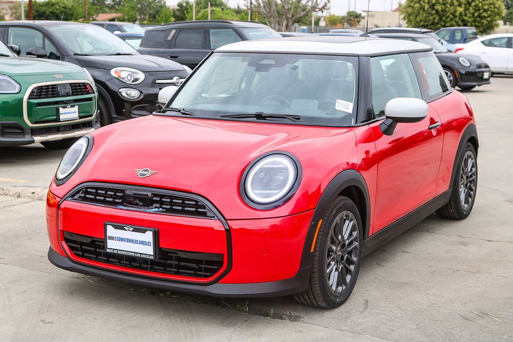2025 Mini Cooper Signature photo 3