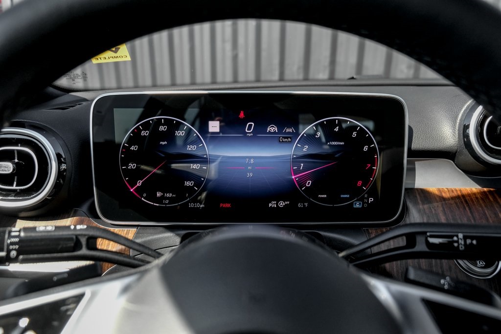 2025 Mercedes Benz C 300 4MATIC photo 14