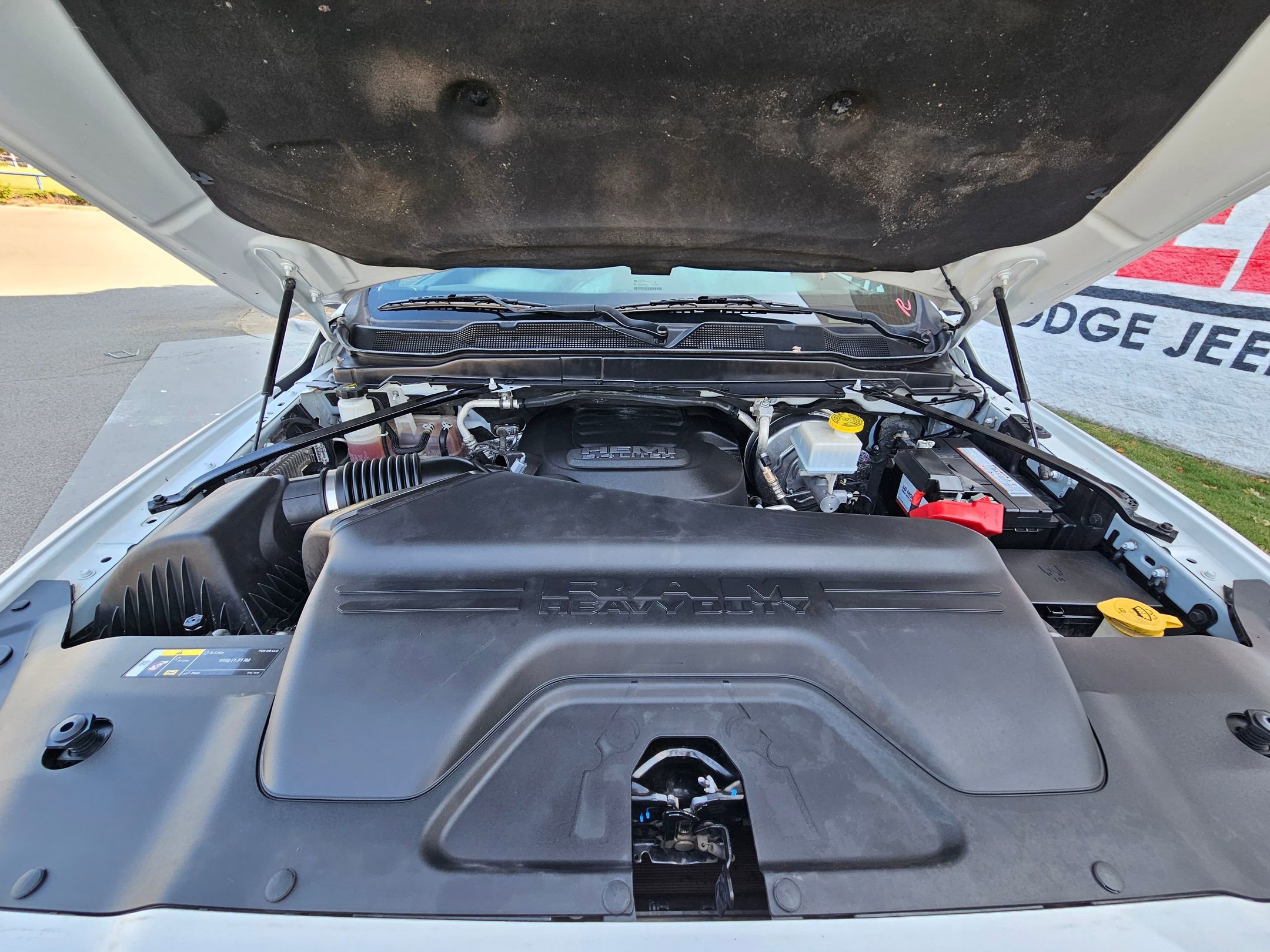 2022 Ram 2500 Laramie photo 29