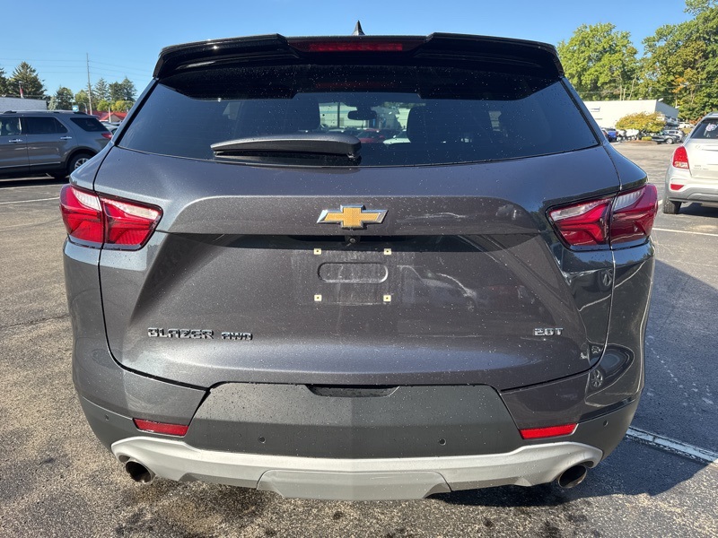 2021 Chevrolet Blazer 2LT photo 2