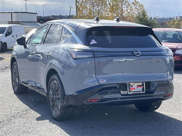 2026 Nissan Murano Platinum photo 2
