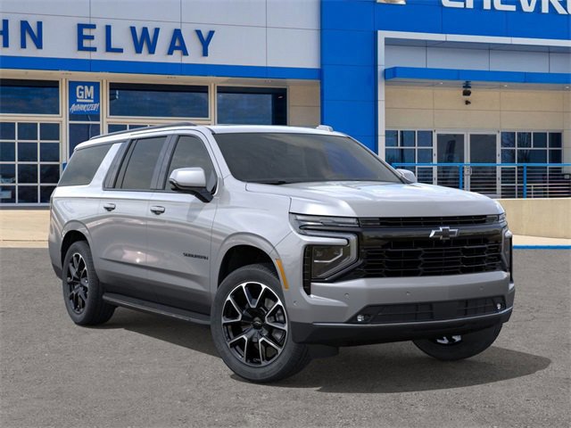 2026 Chevrolet Suburban RST photo 2