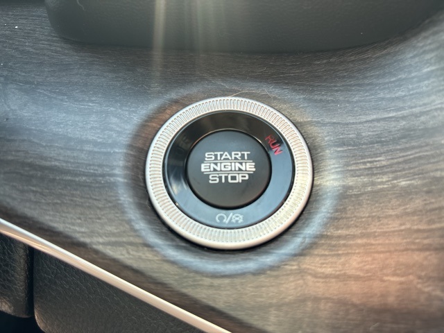 2022 Jeep Grand Cherokee Limited photo 17
