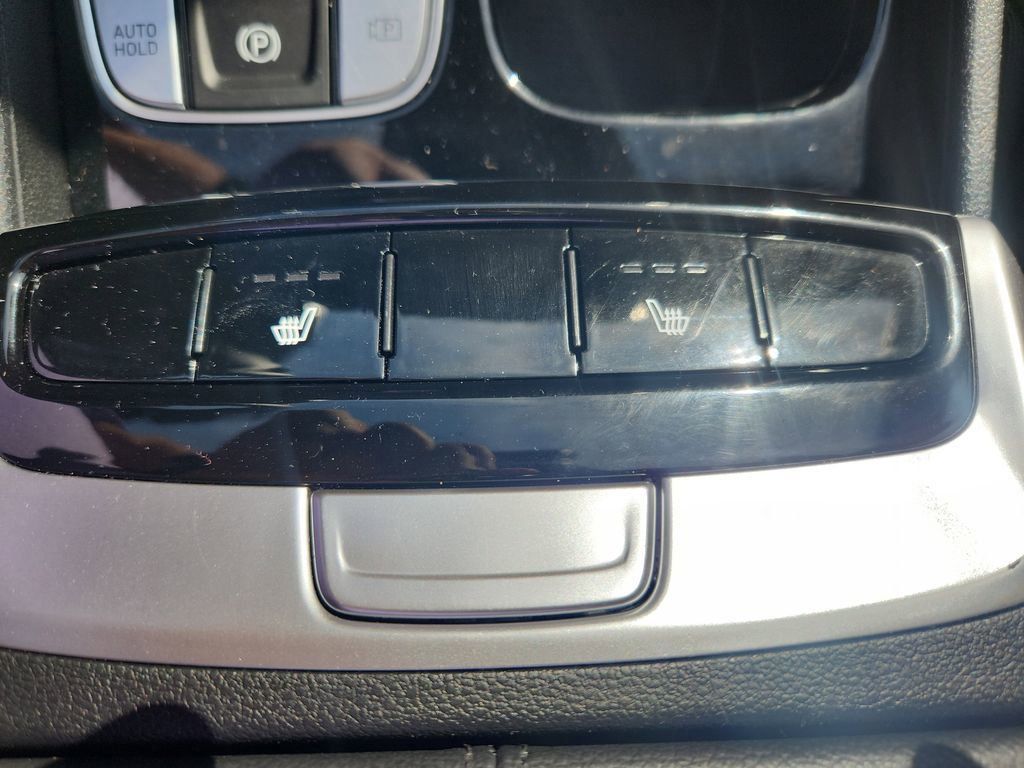 2022 Hyundai Tucson SEL photo 25