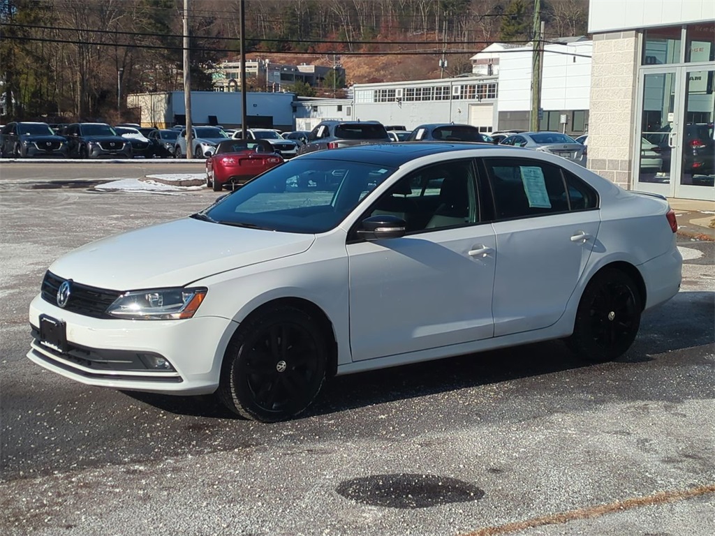 Used 2018 Volkswagen Jetta SE Sport with VIN 3VWD17AJ5JM255317 for sale in Thomaston, CT